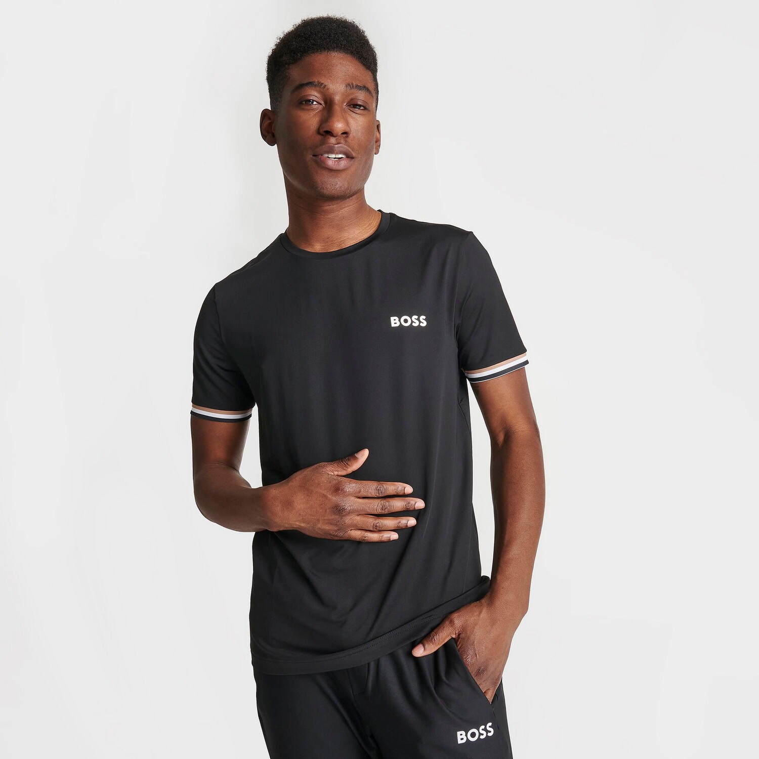 Мужская футболка с круглым вырезом в полоску с логотипом Hugo Boss x Matteo Berrettini, черный
Мужская футболка с круглым вырезом в полоску с логотипом Hugo Boss x Matteo Berrettini, черный