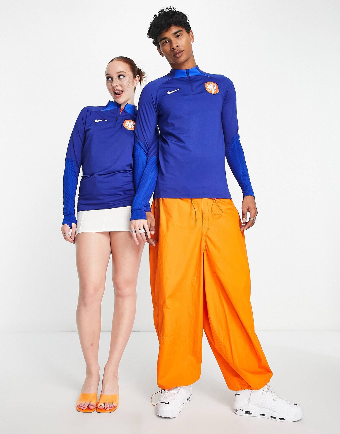Синий топ унисекс с воротником на молнии Nike Football Netherlands World Cup 2022 Strike Drill
Синий топ унисекс с воротником на молнии Nike Football Netherlands World Cup 2022 Strike Drill
