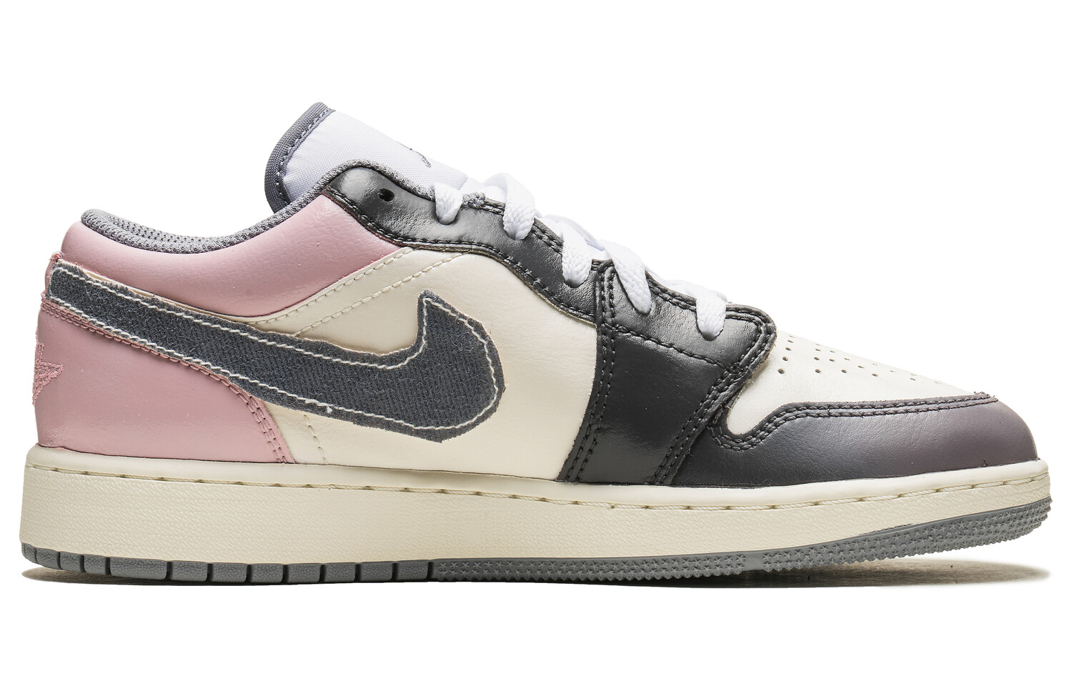 Кроссовки Air Jordan 1 Vintage Basketball Shoes Women's Low-top White/pink/gray/black, черный
Кроссовки Air Jordan 1 Vintage Basketball Shoes Women's Low-top White/pink/gray/black, черный