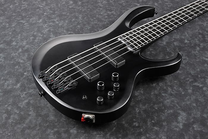 Ibanez Iron Label BTB625EX 5-струнная электрическая бас-гитара BTB625EXBKF Iron Label 5str Electric Bass Guitar - Black Flat
Ibanez Iron Label BTB625EX 5-струнная электрическая бас-гитара BTB625EXBKF Iron Label 5str Electric Bass Guitar - Black Flat
