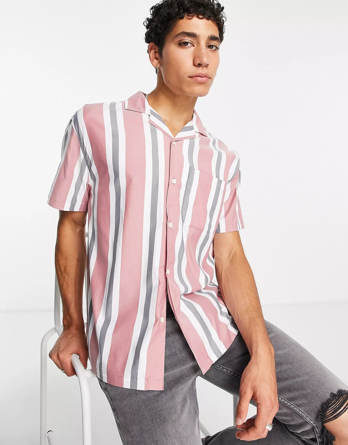 Красная летняя курортная рубашка с короткими рукавами в полоску Abercrombie & Fitch Abercrombie & Fitch
Красная летняя курортная рубашка с короткими рукавами в полоску Abercrombie & Fitch Abercrombie & Fitch