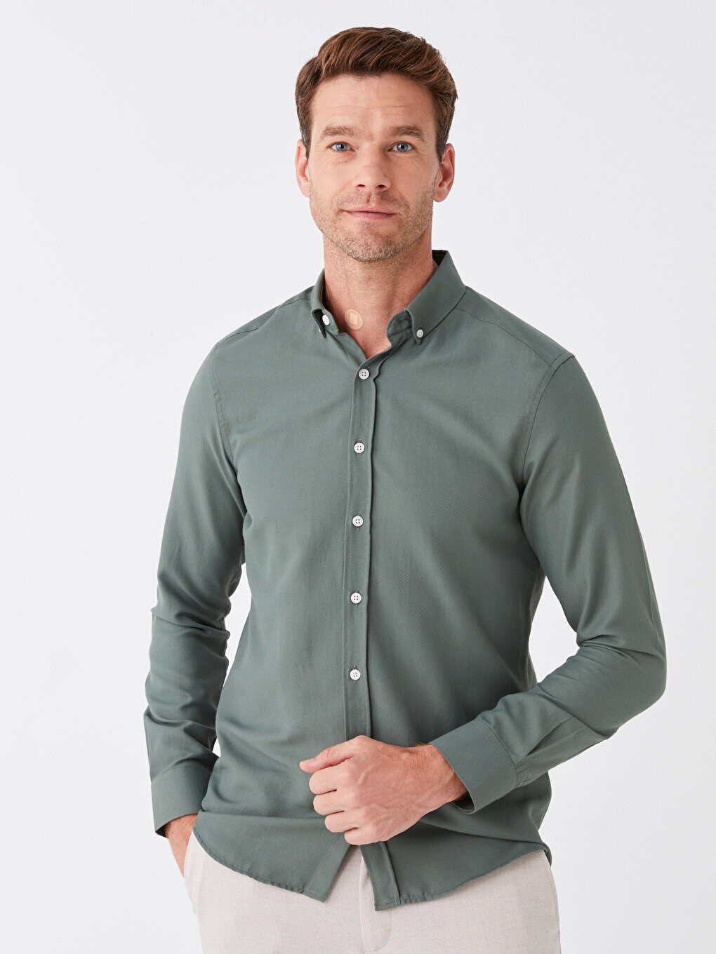 Мужская оксфордская рубашка Slim Fit с длинным рукавом LCWAIKIKI Formal, темно-зеленый
Мужская оксфордская рубашка Slim Fit с длинным рукавом LCWAIKIKI Formal, темно-зеленый