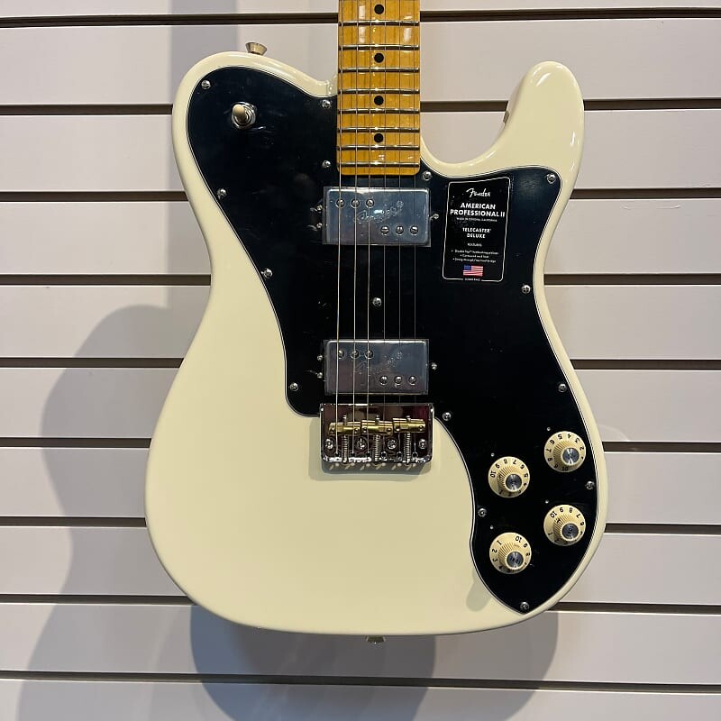 Fender American Professional II Telecaster Deluxe с кленовым грифом 2020 — настоящее время — олимпийский белый American Professional II Telecaster Deluxe with Maple Fretboard
Fender American Professional II Telecaster Deluxe с кленовым грифом 2020 — настоящее время — олимпийский белый American Professional II Telecaster Deluxe with Maple Fretboard