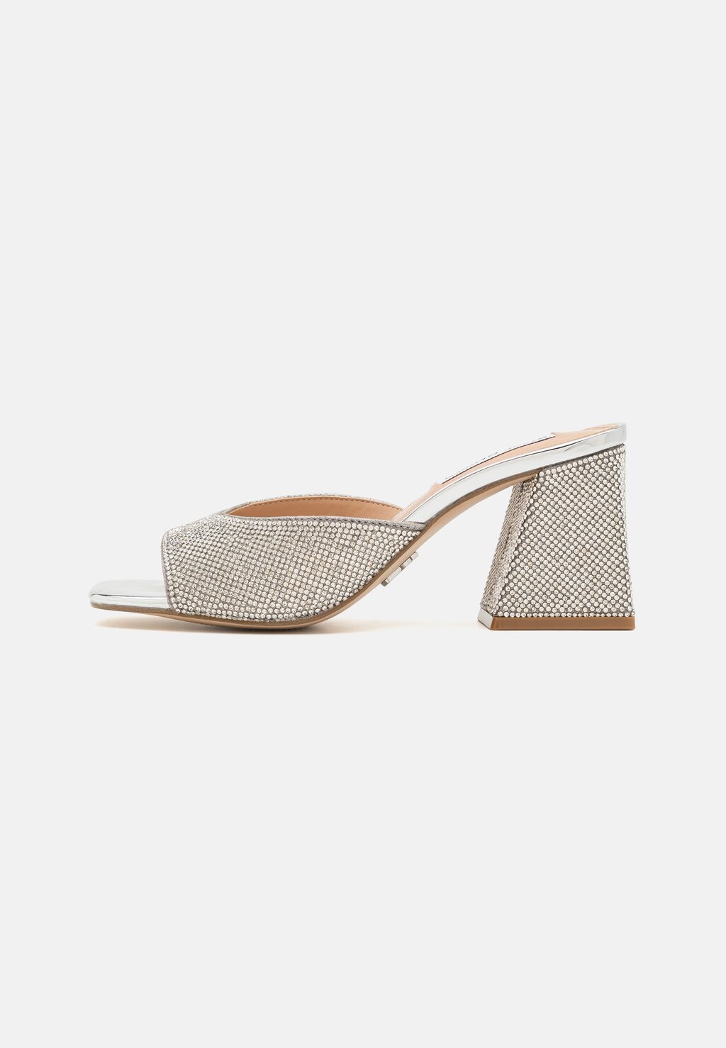 Туфли-мюли на высоком каблуке GLOWING Steve Madden, цвет silver-coloured
Туфли-мюли на высоком каблуке GLOWING Steve Madden, цвет silver-coloured