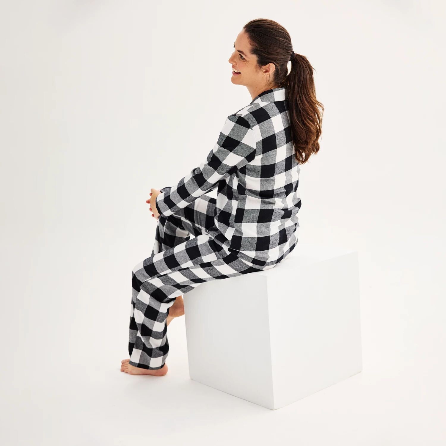Petite Jammies For Your Families Пижамный комплект в клетку Buffalo с открытым низом и верхом Jammies For Your Families
Petite Jammies For Your Families Пижамный комплект в клетку Buffalo с открытым низом и верхом Jammies For Your Families
