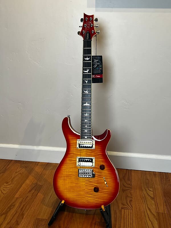 PRS SE Custom 24 Limited Edition Cherry Sunburst 2019 - 2020 - Cherry Sunburst
PRS SE Custom 24 Limited Edition Cherry Sunburst 2019 - 2020 - Cherry Sunburst