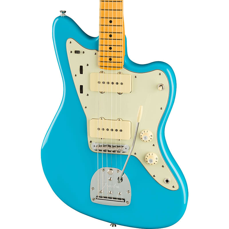 Электрогитара Fender American Professional II Jazzmaster в цвете Miami Blue 0113972719
Электрогитара Fender American Professional II Jazzmaster в цвете Miami Blue 0113972719