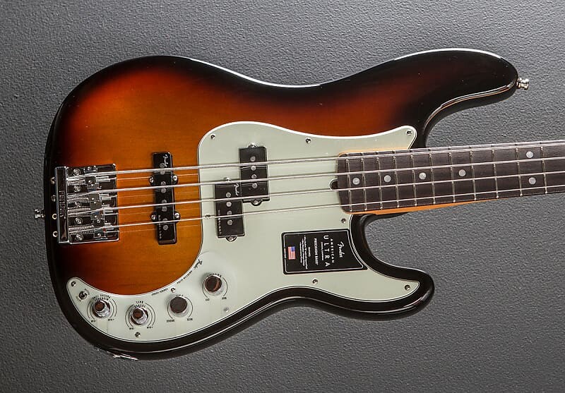 American Ultra Precision Bass - Ultra Burst с палисандровым покрытием Fender American Precision Bass - Burst w/
American Ultra Precision Bass - Ultra Burst с палисандровым покрытием Fender American Precision Bass - Burst w/