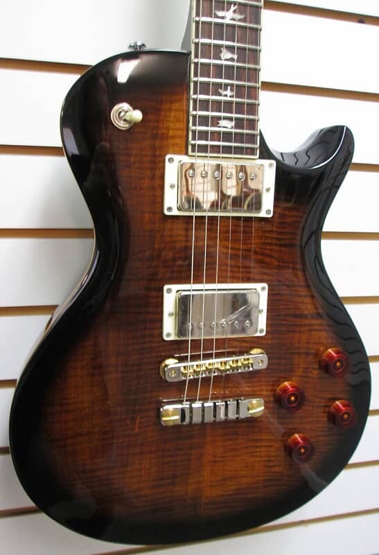 Paul Reed Smith SE McCarty 594 Singlecut Guitar Black Gold Burst New W/Gigbag Официальный дилер PRS
Paul Reed Smith SE McCarty 594 Singlecut Guitar Black Gold Burst New W/Gigbag Официальный дилер PRS