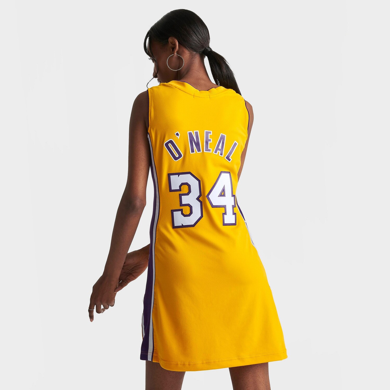 Женское платье Mitchell and Ness Los Angeles Lakers 1999 Shaquille O'Neal, желтый
Женское платье Mitchell and Ness Los Angeles Lakers 1999 Shaquille O'Neal, желтый