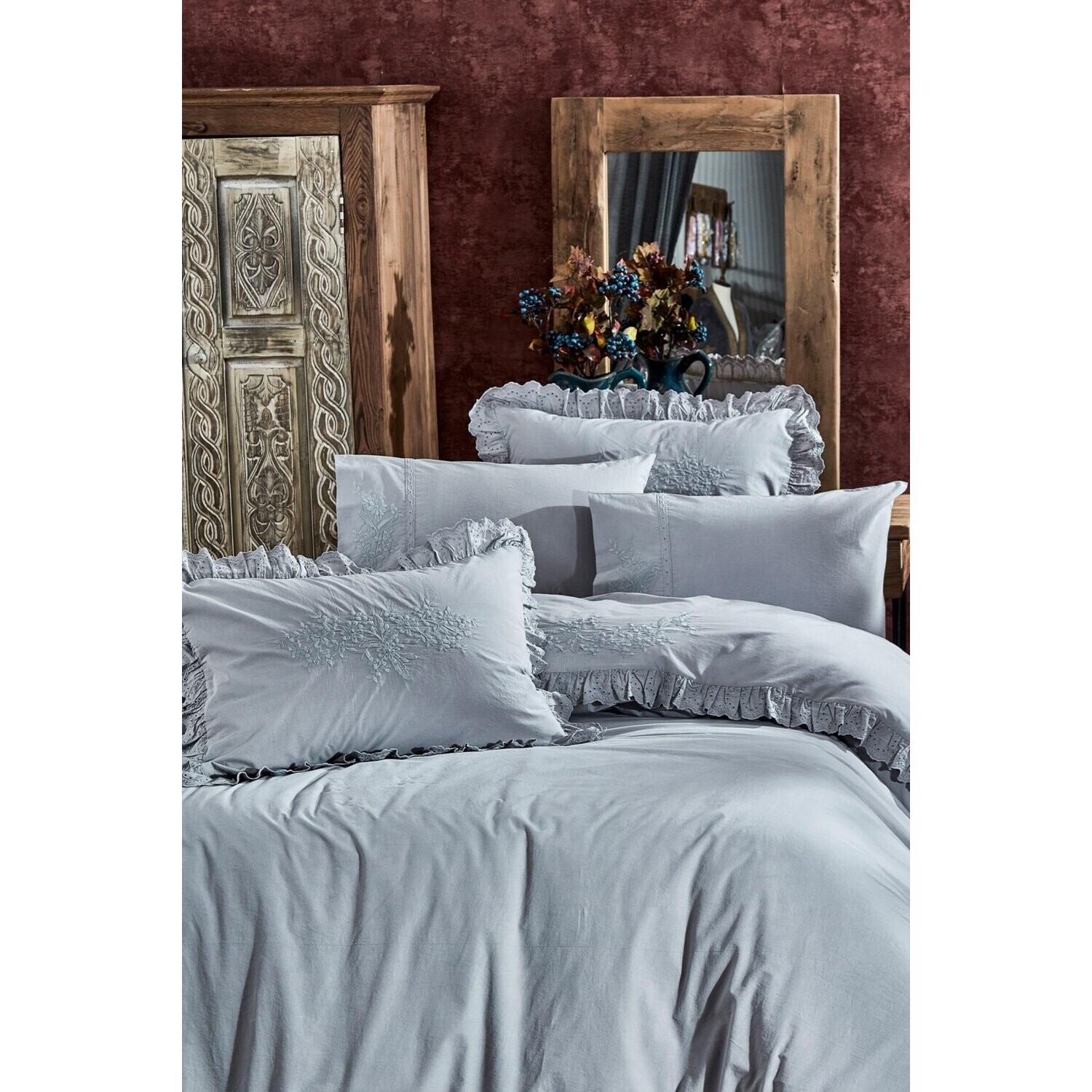 Экокотон Elsa King Size Комплект постельного белья 100% органический хлопок Перкаль с вышивкой Серый 220X240 см
Экокотон Elsa King Size Комплект постельного белья 100% органический хлопок Перкаль с вышивкой Серый 220X240 см