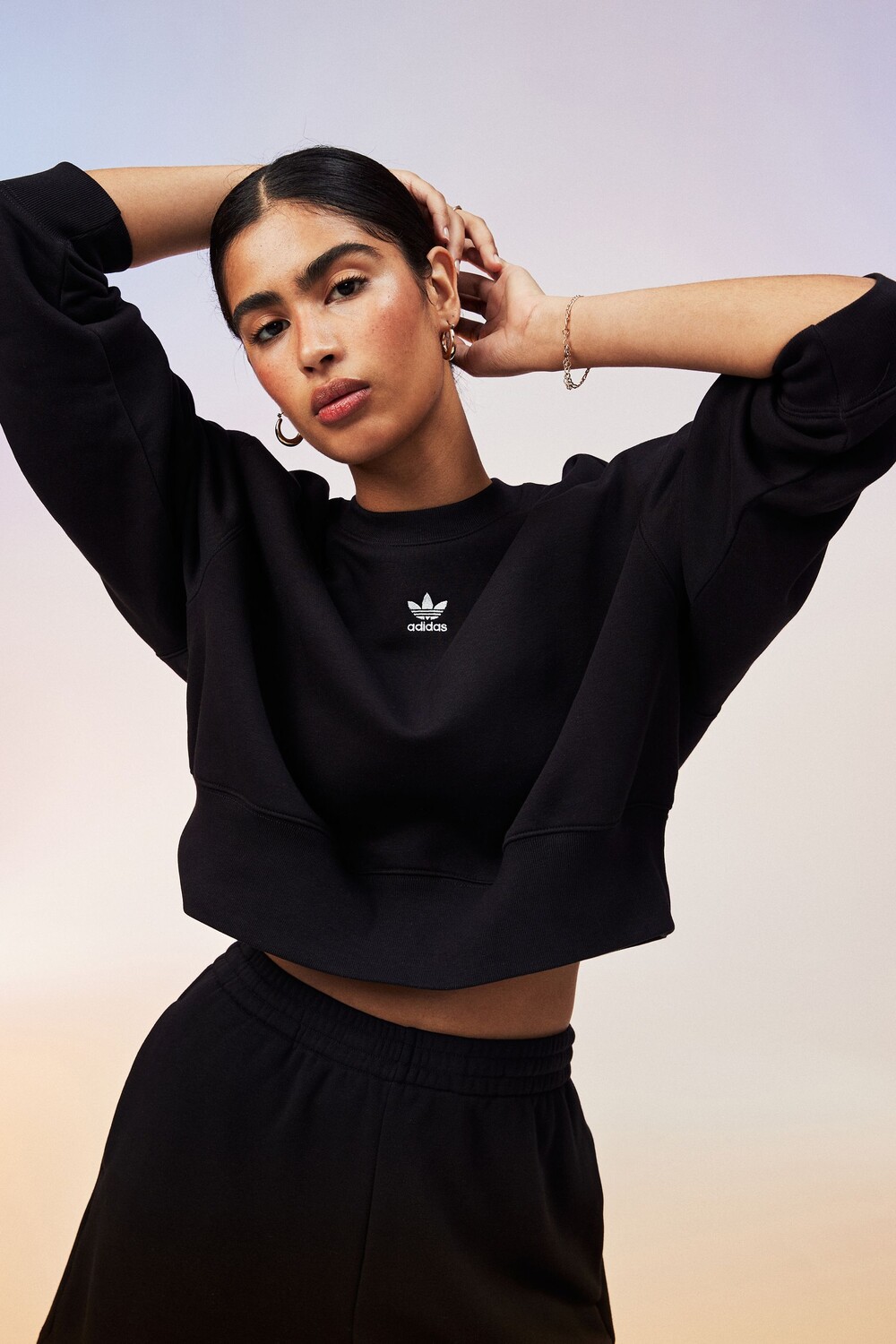 Толстовка с круглым вырезом adidas Originals Adicolor Essentials adidas originals, черный
Толстовка с круглым вырезом adidas Originals Adicolor Essentials adidas originals, черный