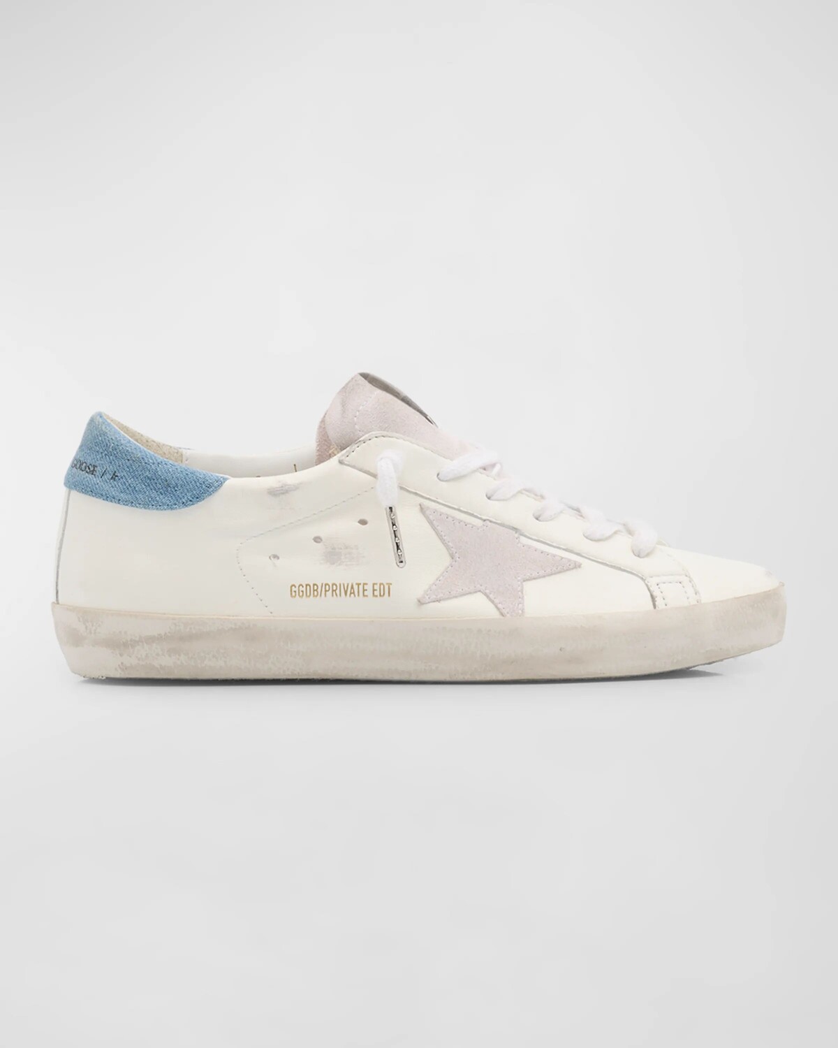 Низкие кожаные низкие кеды Superstar из денима Golden Goose, цвет White Light Blue
Низкие кожаные низкие кеды Superstar из денима Golden Goose, цвет White Light Blue