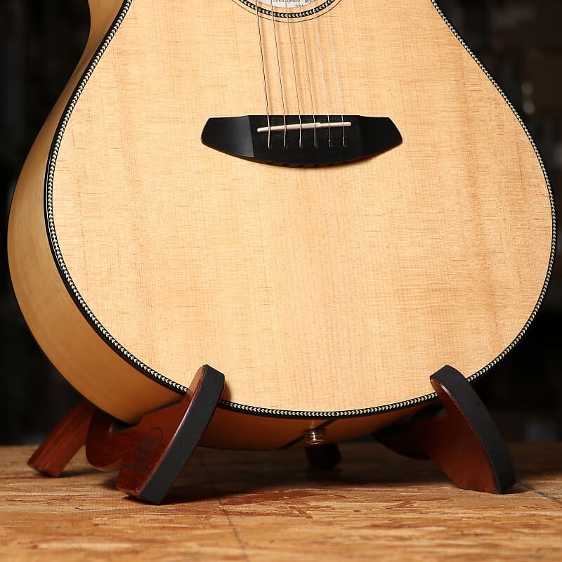 Акустическая гитара Oregon Concert CE Sitka Spruce - Myrtlewood Acoustic-Electric Guitar
Акустическая гитара Oregon Concert CE Sitka Spruce - Myrtlewood Acoustic-Electric Guitar