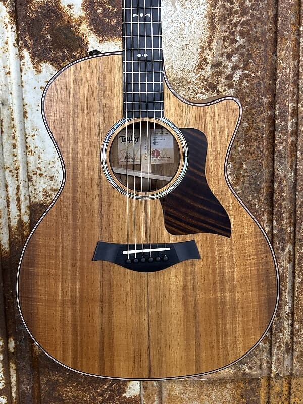 Акустическая гитара Taylor 724ce Grand Auditorium Hawaiian Koa Acoustic-Electric
Акустическая гитара Taylor 724ce Grand Auditorium Hawaiian Koa Acoustic-Electric