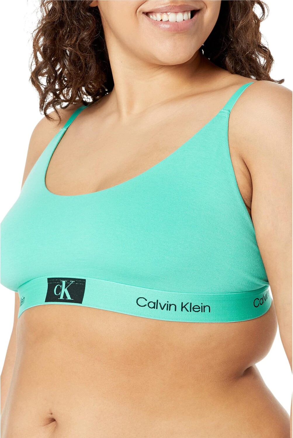 Хлопковый бюстгальтер без подкладки 1996 года больших размеров (FF) Calvin Klein Underwear, цвет Fresh Peppermint
Хлопковый бюстгальтер без подкладки 1996 года больших размеров (FF) Calvin Klein Underwear, цвет Fresh Peppermint