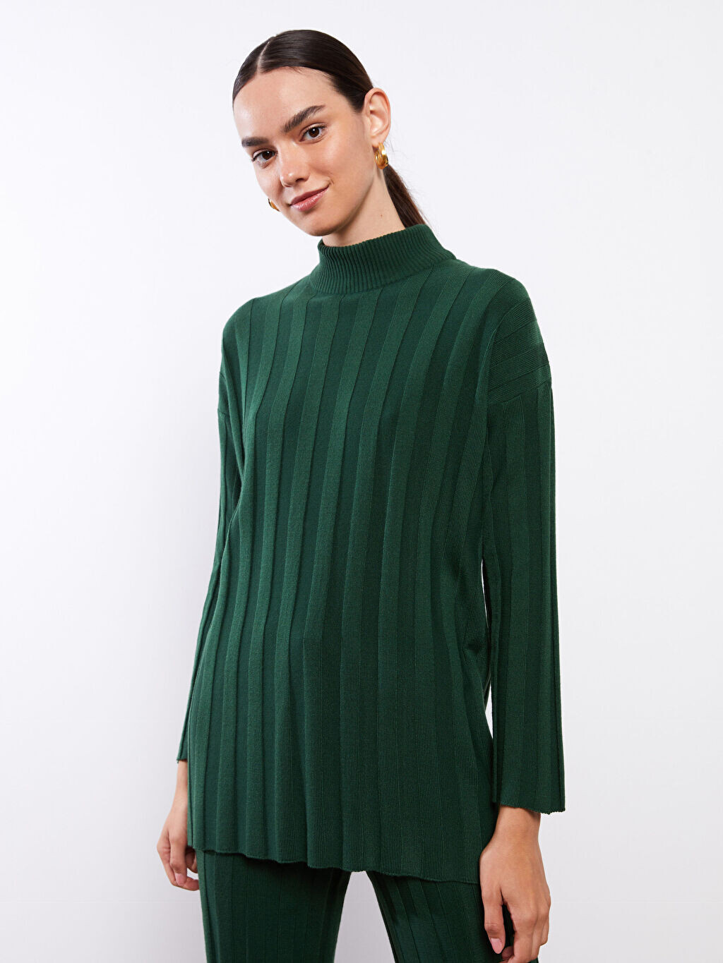 Женская трикотажная туника с длинным рукавом с высоким воротником и узором LCW Modest
Женская трикотажная туника с длинным рукавом с высоким воротником и узором LCW Modest