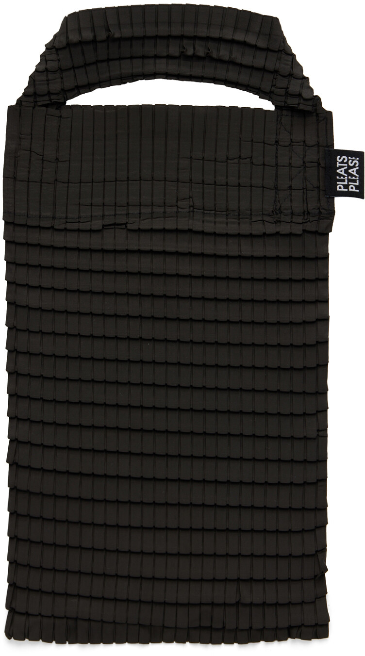 Черная объемная сумка с короткими ручками Daily со складками Pleats Please Issey Miyake
Черная объемная сумка с короткими ручками Daily со складками Pleats Please Issey Miyake