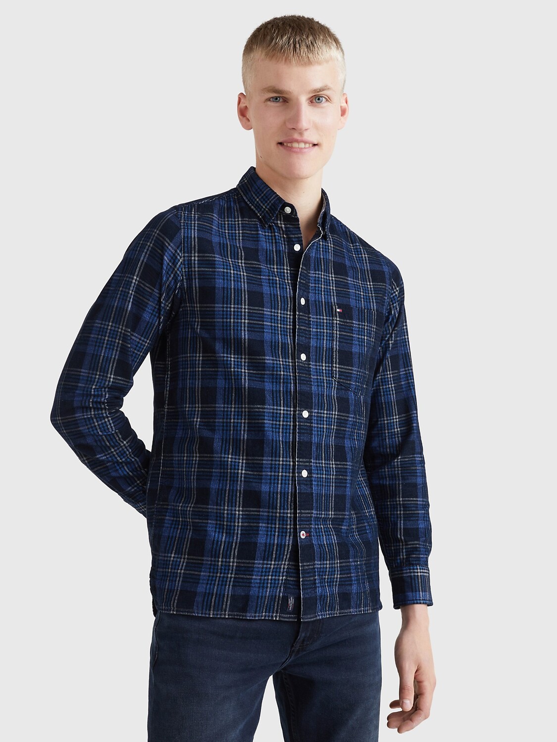 Вельевая рубашка облегающего кроя в клетку Tommy Hilfiger, carbon navy / bold blue / multi
Вельевая рубашка облегающего кроя в клетку Tommy Hilfiger, carbon navy / bold blue / multi
