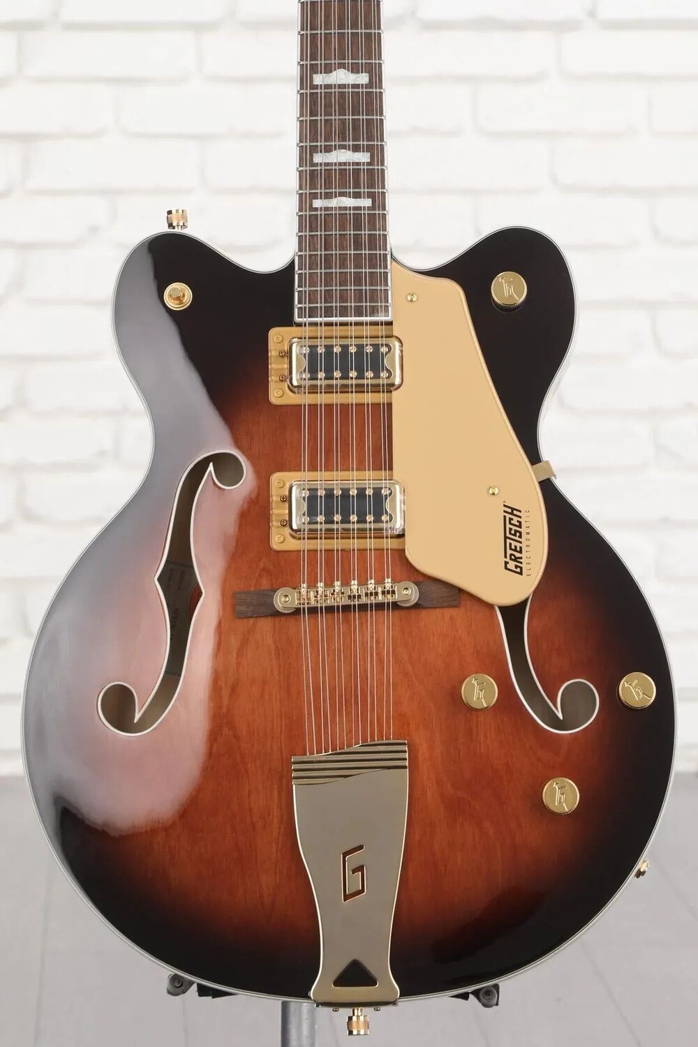 Gretsch G5422G-12 Electromatic Classic Hollowbody Double Cut 12-струнная - одиночный выстрел
Gretsch G5422G-12 Electromatic Classic Hollowbody Double Cut 12-струнная - одиночный выстрел