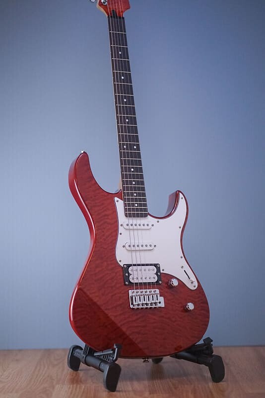 Корпус и передняя бабка Yamaha PAC212VQM из стеганого клена Pacifica PAC212VQM Pacifica Quilted Maple Body and Headstock
Корпус и передняя бабка Yamaha PAC212VQM из стеганого клена Pacifica PAC212VQM Pacifica Quilted Maple Body and Headstock