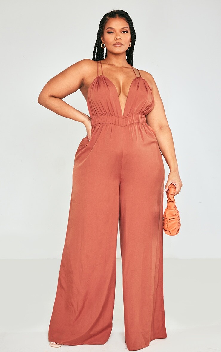 PrettyLittleThing Комбинезон Plus с широкими штанинами и бретельками на спине, перекрещенными на спине
PrettyLittleThing Комбинезон Plus с широкими штанинами и бретельками на спине, перекрещенными на спине
