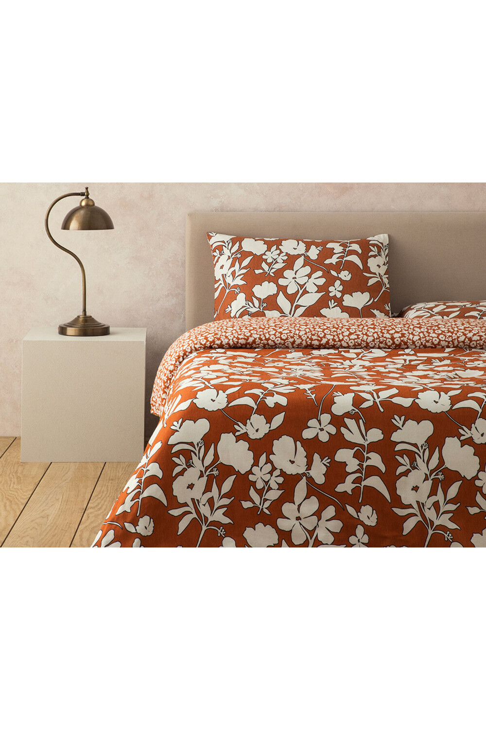 Комплект двойных пододеяльников English Home Grandiflora с цифровым принтом, терракотовый
Комплект двойных пододеяльников English Home Grandiflora с цифровым принтом, терракотовый