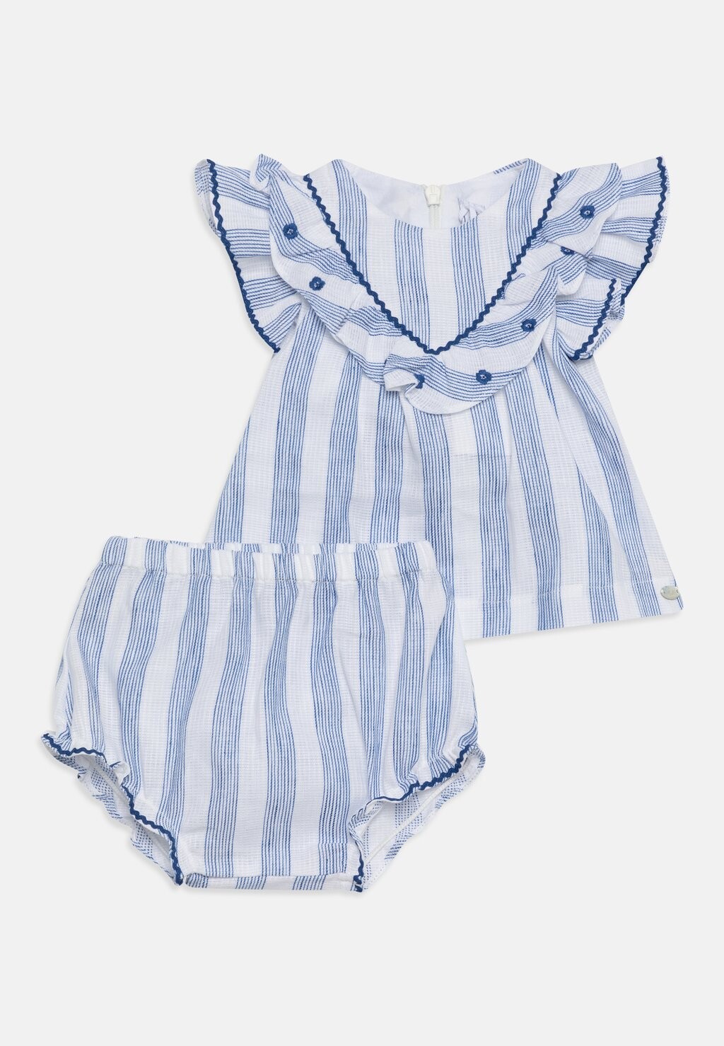 Коктейльное/праздничное платье ENSEMBLECOURT BLOOMER SET Tartine et Chocolat, цвет bleuet
Коктейльное/праздничное платье ENSEMBLECOURT BLOOMER SET Tartine et Chocolat, цвет bleuet