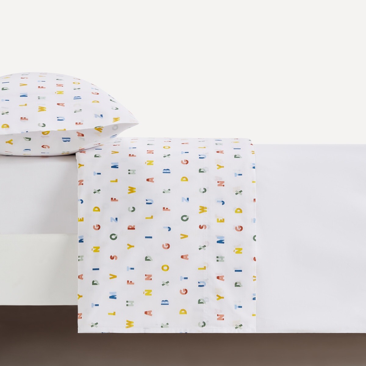 Комплект хлопкового постельного белья Typo Minihome - El Corte Inglés El Corte Inglés - Mini Home, разноцветные
Комплект хлопкового постельного белья Typo Minihome - El Corte Inglés El Corte Inglés - Mini Home, разноцветные