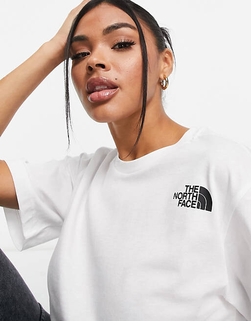 Белая футболка свободного кроя с принтом на спине The North Face Redbox эксклюзивно на ASOS
Белая футболка свободного кроя с принтом на спине The North Face Redbox эксклюзивно на ASOS