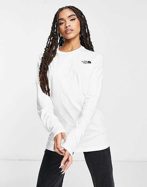 Белая футболка с длинными рукавами и принтом на спине The North Face эксклюзивно на ASOS
Белая футболка с длинными рукавами и принтом на спине The North Face эксклюзивно на ASOS