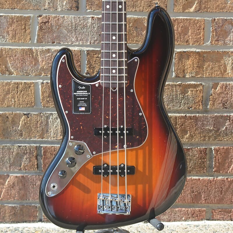 Fender American Professional Jazz Bass II Left Hand 2021 3-Color Sunburst American Professional Jazz Bass II Left Hand Color Sunburst
Fender American Professional Jazz Bass II Left Hand 2021 3-Color Sunburst American Professional Jazz Bass II Left Hand Color Sunburst