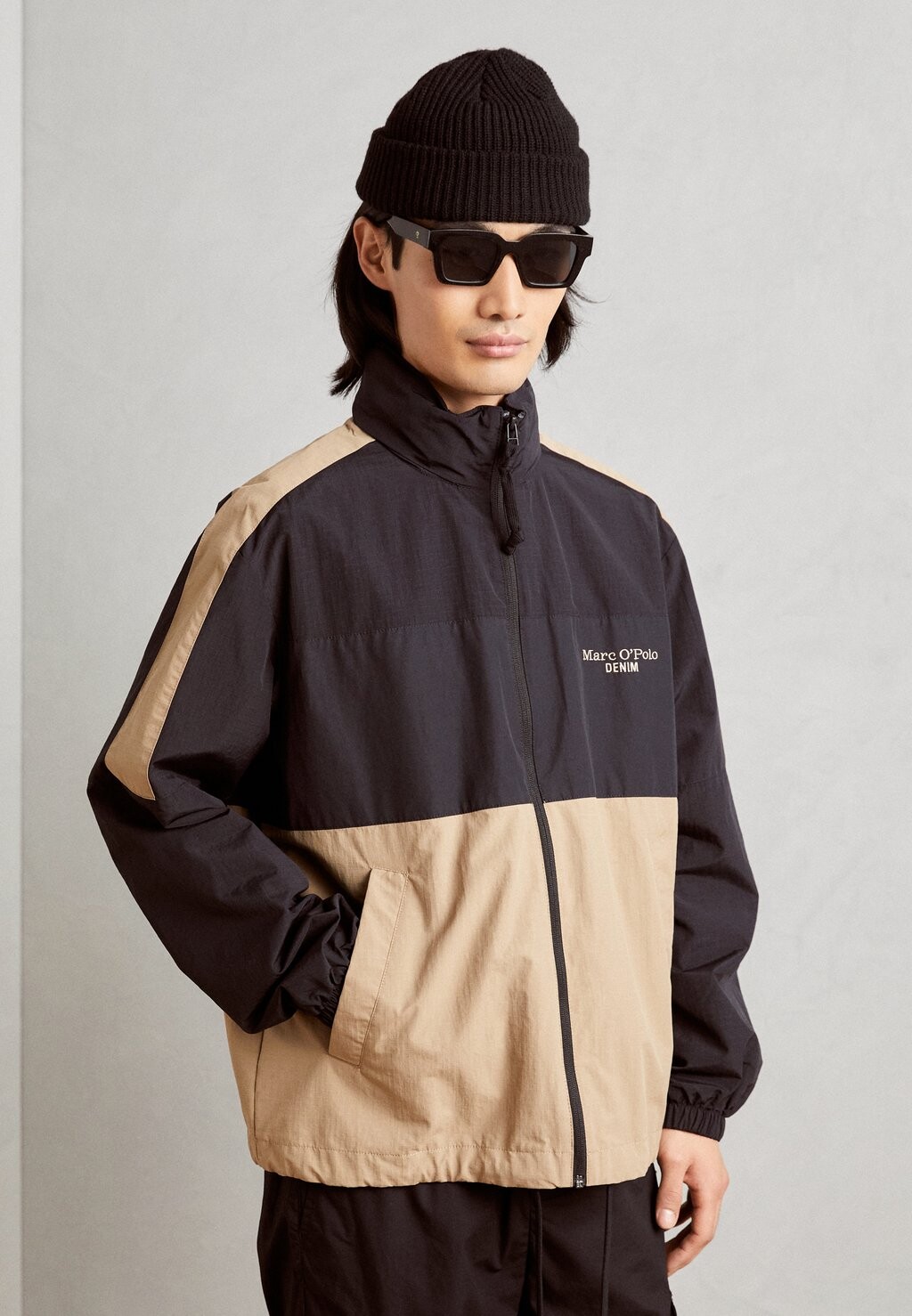 Легкая куртка COLORBLOCK LEIGHT WEIGHT BLOUSON ZIPPER Marc O'Polo DENIM, темно-синий
Легкая куртка COLORBLOCK LEIGHT WEIGHT BLOUSON ZIPPER Marc O'Polo DENIM, темно-синий