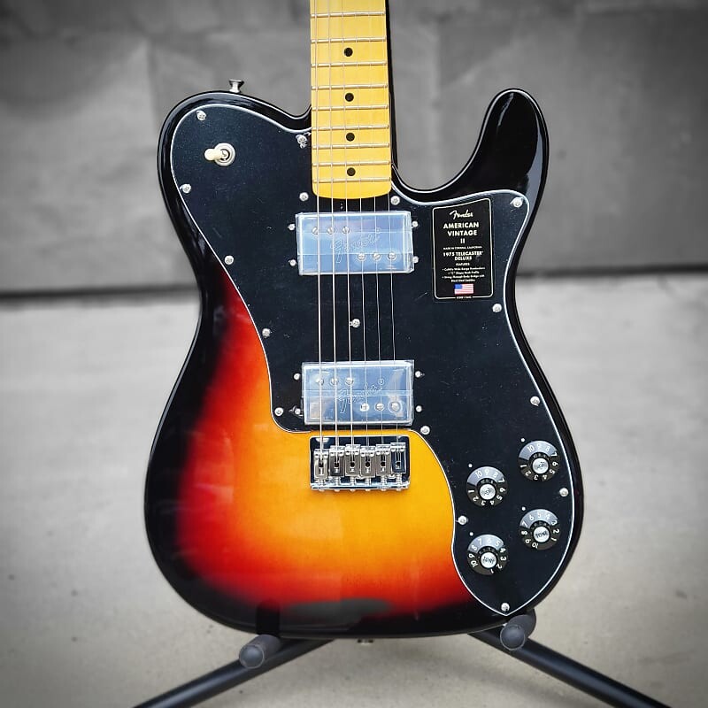 Fender American Vintage II 1975 Telecaster Deluxe, кленовый гриф, 3 цвета Sunburst 0110332800
Fender American Vintage II 1975 Telecaster Deluxe, кленовый гриф, 3 цвета Sunburst 0110332800