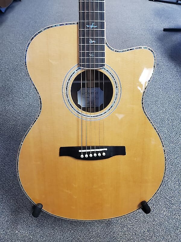 Новый PRS SE A60E Angelus со звукоснимателем Fishman GT1 Natural SE A60E Angelus with Fishman GT1 Pickup
Новый PRS SE A60E Angelus со звукоснимателем Fishman GT1 Natural SE A60E Angelus with Fishman GT1 Pickup