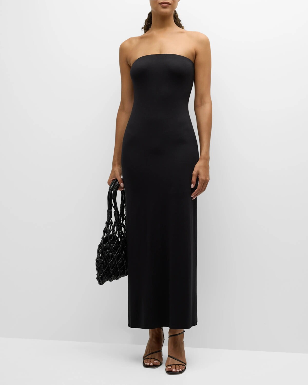 Платье миди без бретелек Delora Alice + Olivia, цвет Black 
Платье миди без бретелек Delora Alice + Olivia, цвет Black