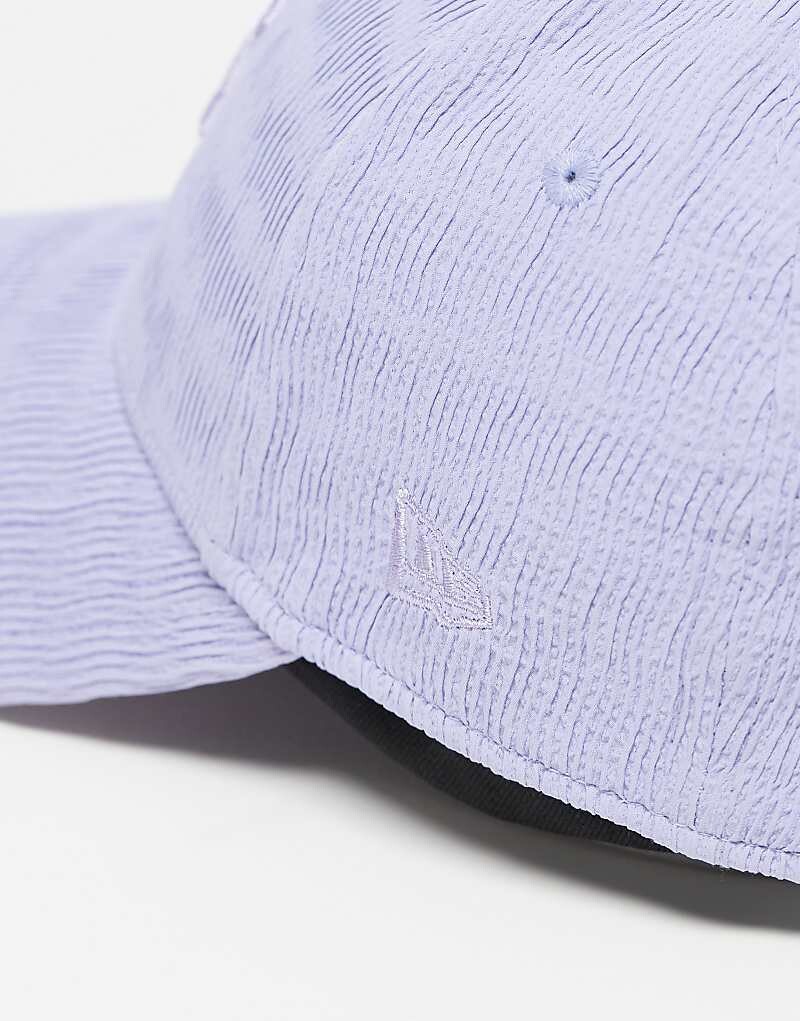 New Era – New York Yankees 9forty – Бейсбольная кепка с фактурным рисунком сиреневого цвета
New Era – New York Yankees 9forty – Бейсбольная кепка с фактурным рисунком сиреневого цвета