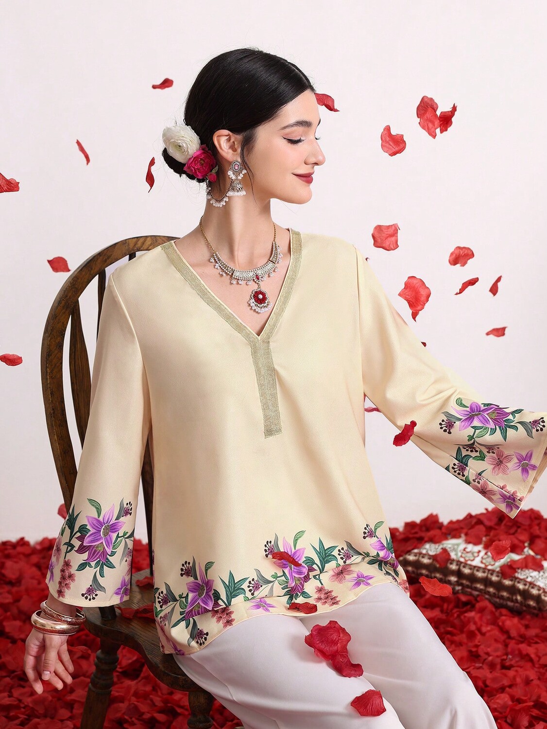 SHEIN Mulvari Топ с v-образным вырезом и цветочным принтом Kurtis для женщин, абрикосовый цвет
SHEIN Mulvari Топ с v-образным вырезом и цветочным принтом Kurtis для женщин, абрикосовый цвет