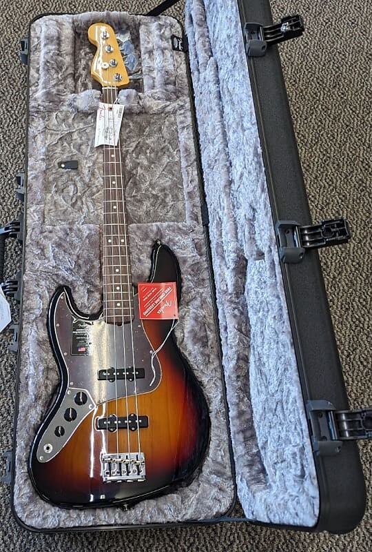 Басс гитара Fender American Professional II Lefty Sunburst Jazz Bass w/Case, 8 lbs 13.8 oz
Басс гитара Fender American Professional II Lefty Sunburst Jazz Bass w/Case, 8 lbs 13.8 oz