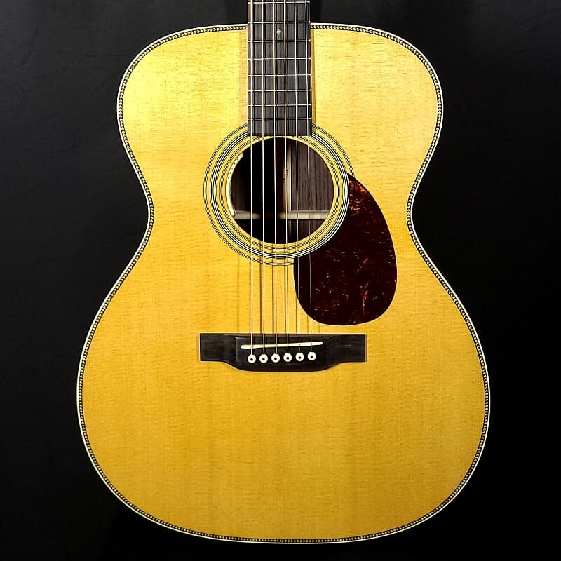 Акустическая гитара Martin OM-28E со звукоснимателем LR Baggs #992 OM-28E Acoustic Guitar w/ LR Baggs Pickup #992
Акустическая гитара Martin OM-28E со звукоснимателем LR Baggs #992 OM-28E Acoustic Guitar w/ LR Baggs Pickup #992