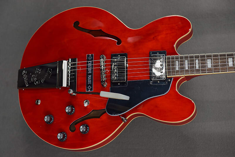 Джо Бонамасса 1962 ES-335 - Шестидесятая вишня Epiphone Joe Bonamassa ES-335 -
Джо Бонамасса 1962 ES-335 - Шестидесятая вишня Epiphone Joe Bonamassa ES-335 -