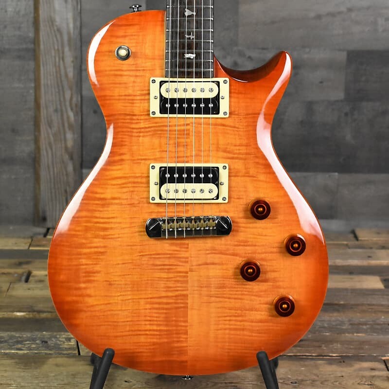 Paul Reed Smith SE 245 — Vintage Sunburst с сумкой для переноски, серийный номер: 0852 PRS Paul Reed Smith SE 245 - with Gig Bag SN:0852
Paul Reed Smith SE 245 — Vintage Sunburst с сумкой для переноски, серийный номер: 0852 PRS Paul Reed Smith SE 245 - with Gig Bag SN:0852