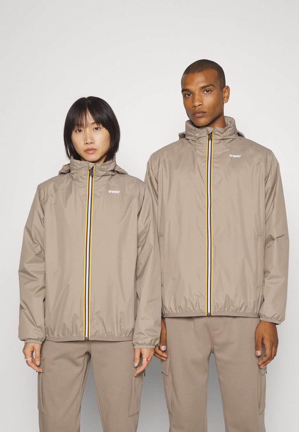 Куртка межсезонная ЭКСКЛЮЗИВ SAMILLE 3.0 WARM UNISEX K-Way, бежевый серо-коричневый
Куртка межсезонная ЭКСКЛЮЗИВ SAMILLE 3.0 WARM UNISEX K-Way, бежевый серо-коричневый