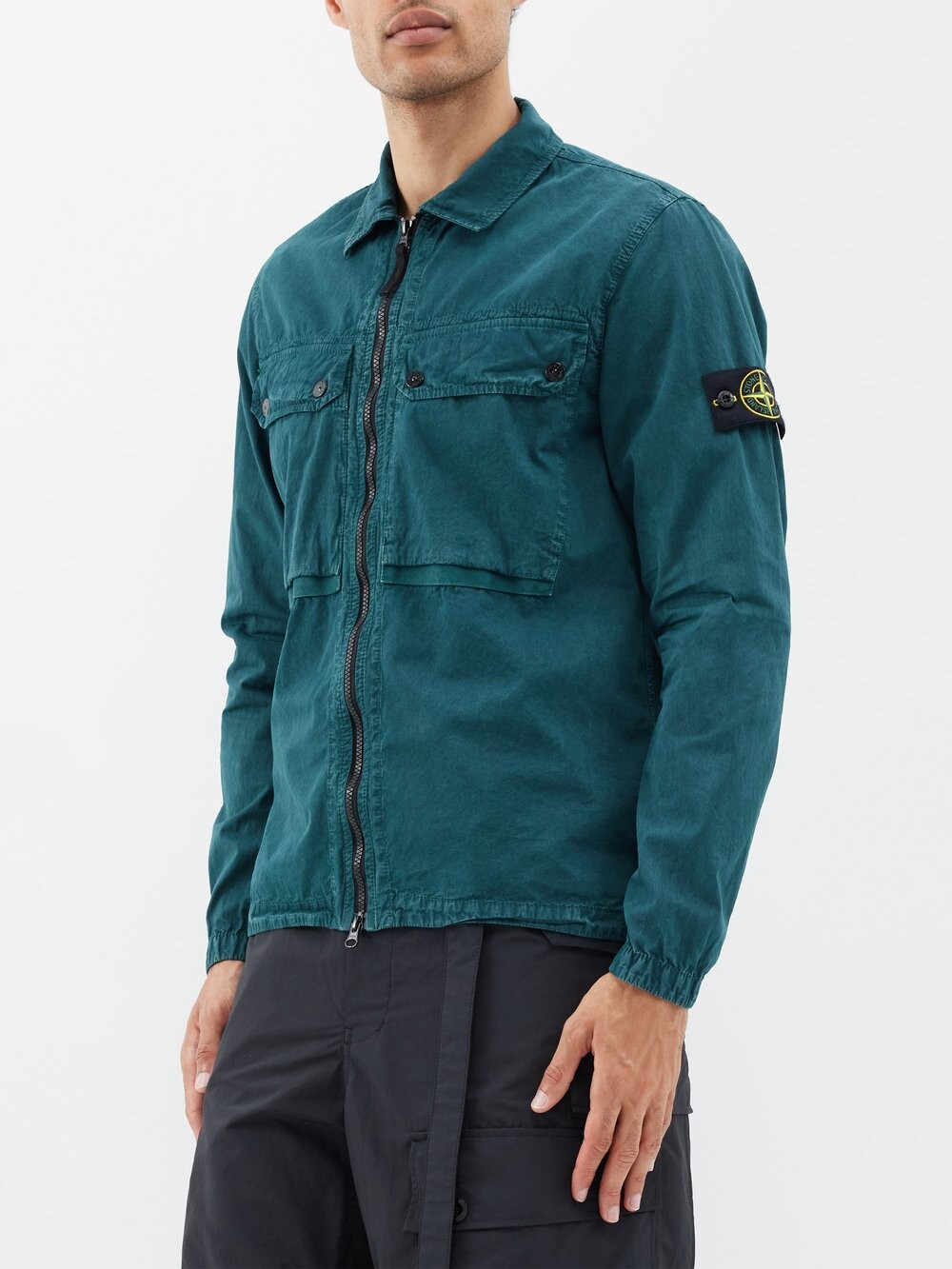 Верхняя рубашка из хлопковой парусины, окрашенной в готовом виде Stone Island, синий
Верхняя рубашка из хлопковой парусины, окрашенной в готовом виде Stone Island, синий