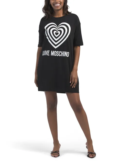 Мини-платье с короткими рукавами и логотипом в форме сердца Love Moschino, черный
Мини-платье с короткими рукавами и логотипом в форме сердца Love Moschino, черный