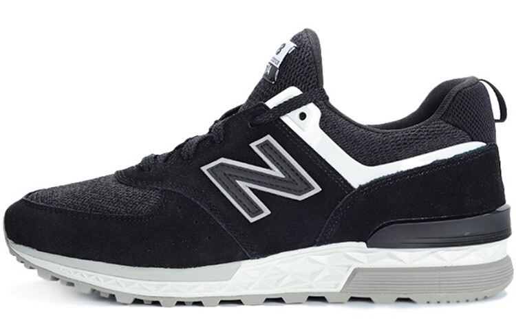 Спортивные кроссовки New Balance NB 574 Unisex, черный/серый/белый (Размер 36 RU)
Спортивные кроссовки New Balance NB 574 Unisex, черный/серый/белый (Размер 36 RU)