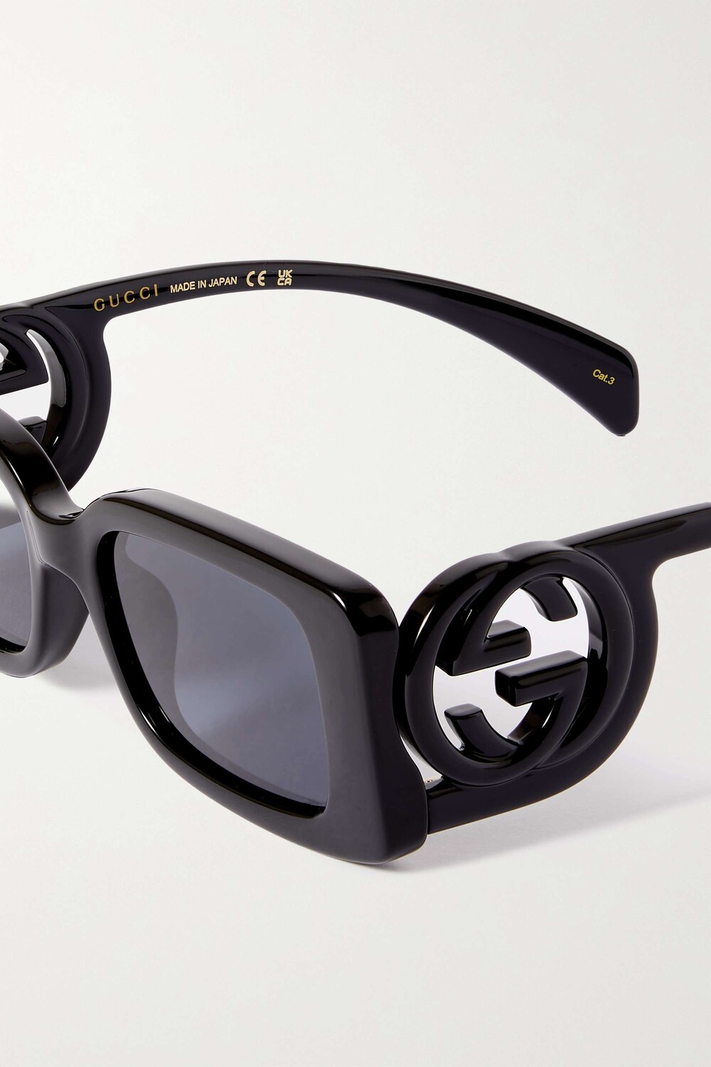 GUCCI EYEWEAR солнцезащитные очки GG Chaise Lounge в квадратной оправе из ацетата, черный
GUCCI EYEWEAR солнцезащитные очки GG Chaise Lounge в квадратной оправе из ацетата, черный