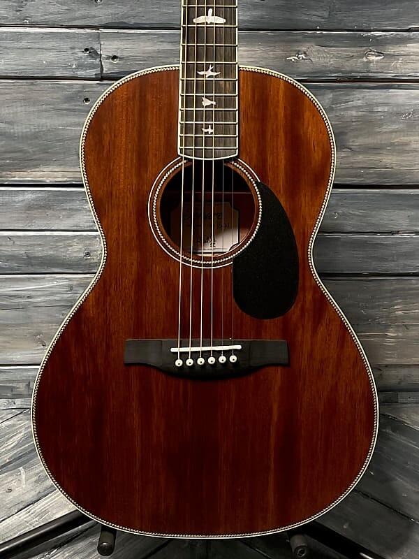 Электрогитара Paul Reed Smith PRS SE PE20E Parlor Acoustic с сумкой PRS Gig Bag - винтажное красное дерево Paul Reed Smith PRS SE PE20E Parlor , Electric Guitar with PRS Gig Bag-
Электрогитара Paul Reed Smith PRS SE PE20E Parlor Acoustic с сумкой PRS Gig Bag - винтажное красное дерево Paul Reed Smith PRS SE PE20E Parlor , Electric Guitar with PRS Gig Bag-
