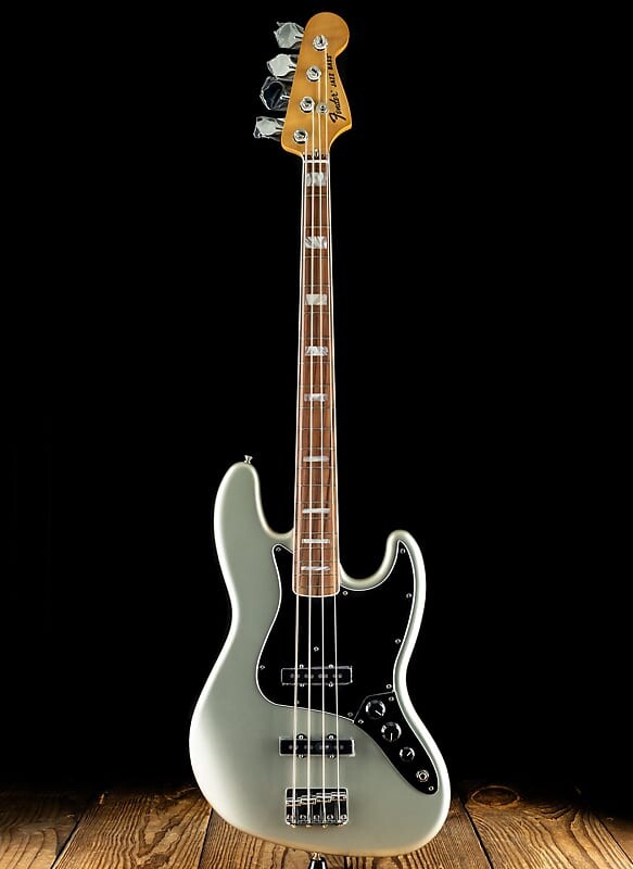 Басс гитара Fender Vintera '70s Jazz Bass with Pau Ferro Fretboard 2019 - Present - Inca Silver
Басс гитара Fender Vintera '70s Jazz Bass with Pau Ferro Fretboard 2019 - Present - Inca Silver