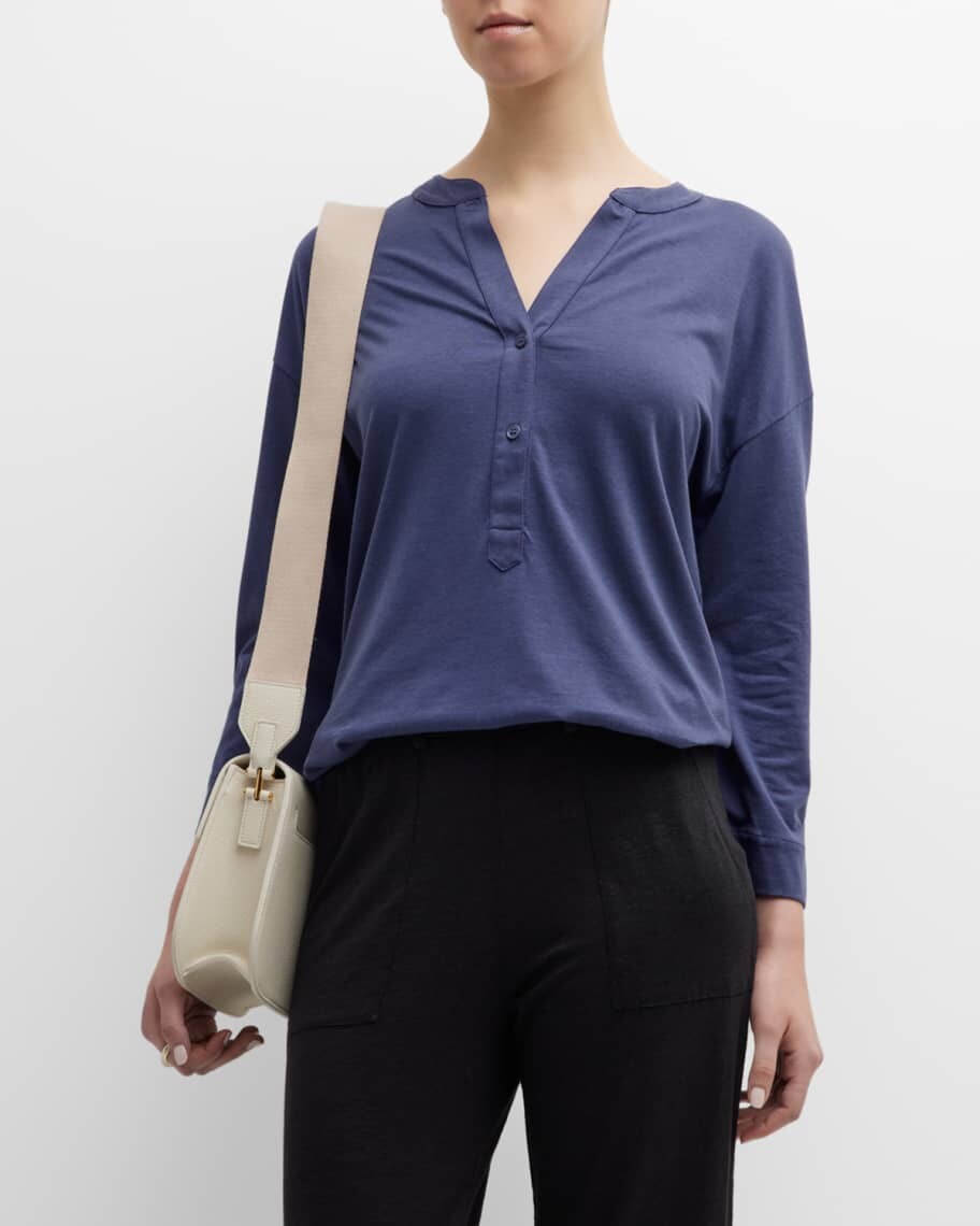 Хлопковый полусвободный топ Henley с рукавами 3/4 из лиоцелла Majestic Filatures
Хлопковый полусвободный топ Henley с рукавами 3/4 из лиоцелла Majestic Filatures